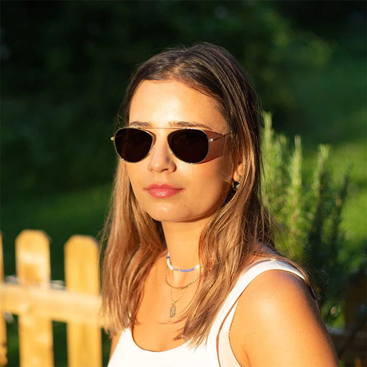 ThinOptics Brun Pilot