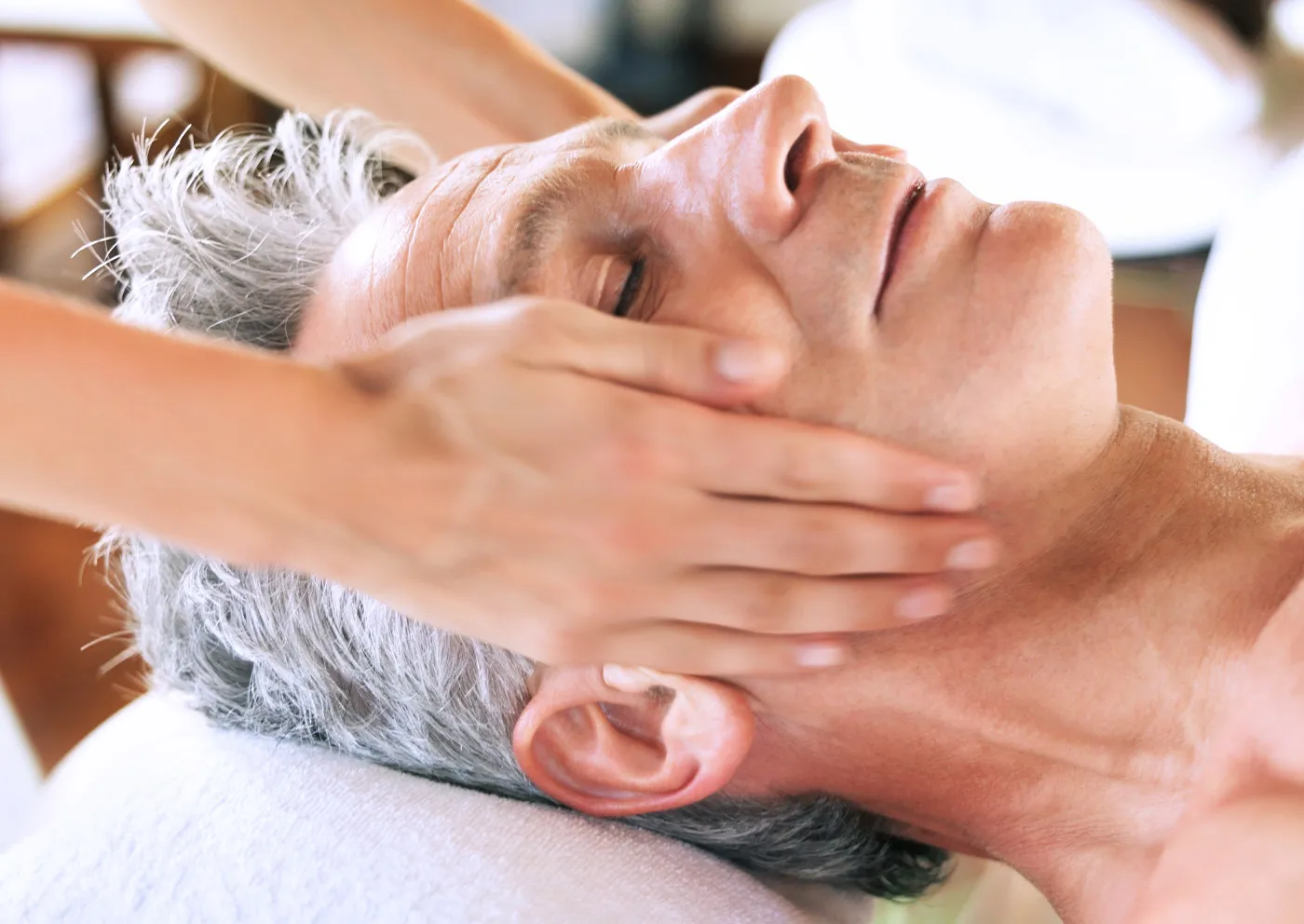 En engagerad användare visar upp sin julklapp för barn och utomhusbruk och vill direkt köpa en egen.