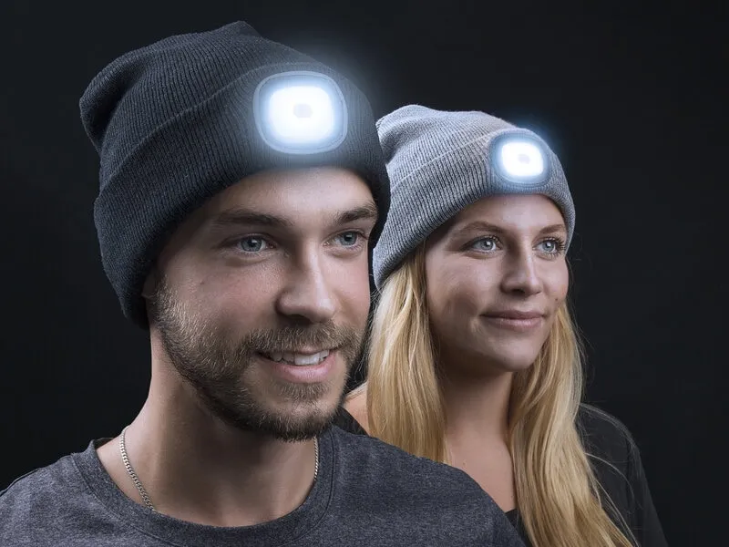 LED Beanie Mössa - Spralla