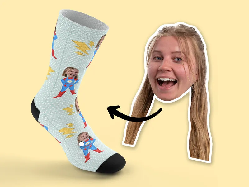 En nyfiken person använder sina superhjältar och blir sugen på att köpa fler.