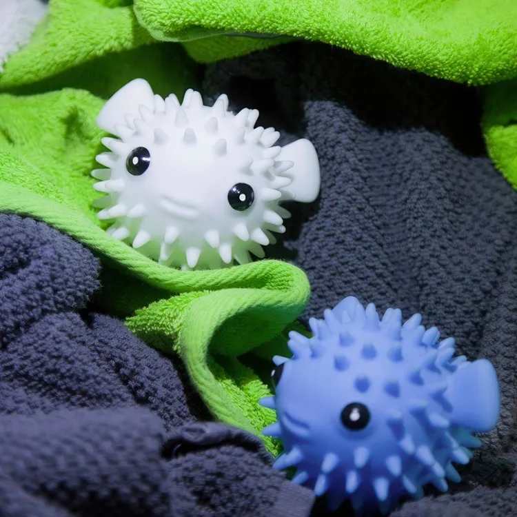 Torkbollar till torktumlaren i form av fiskar, PUFFER FISH DRYER BUDDI